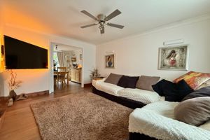 Lounge- click for photo gallery